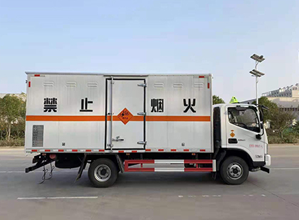 兴海爆破器材运输车